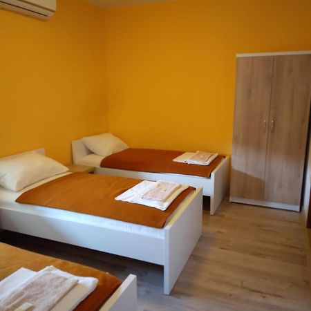 B&B Nikki Medugorje Bagian luar foto