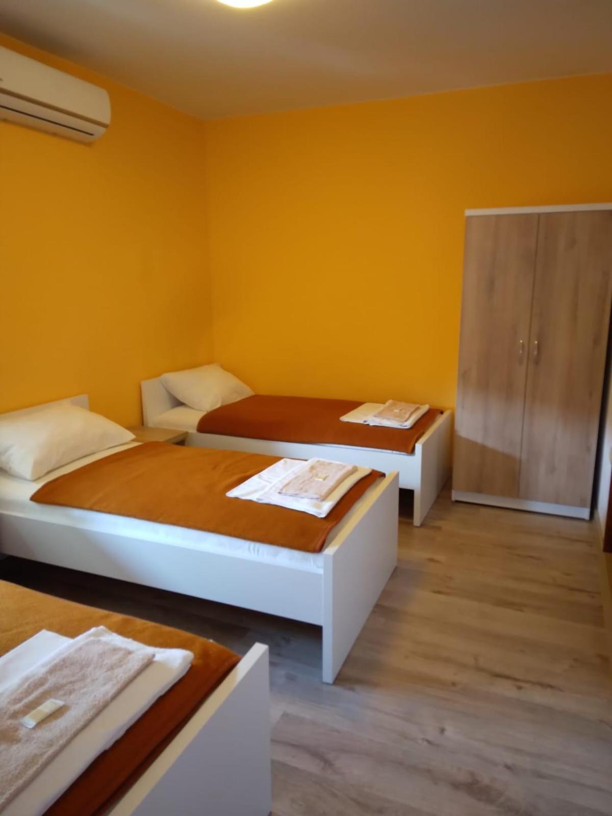 B&B Nikki Medugorje Bagian luar foto